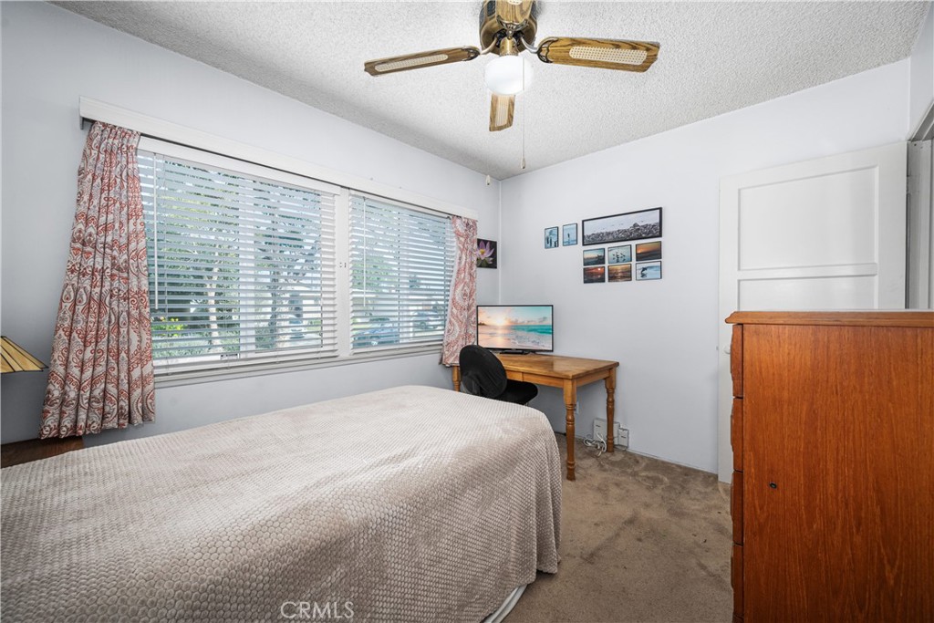 3635 Conquista Avenue