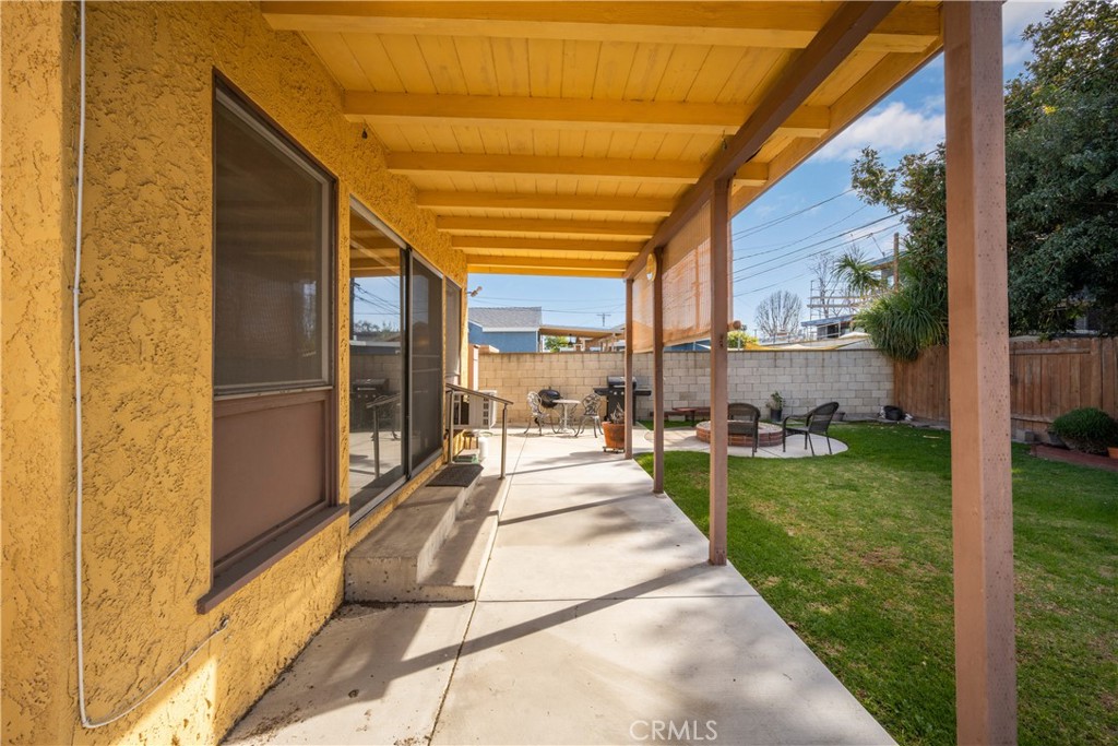 3635 Conquista Avenue