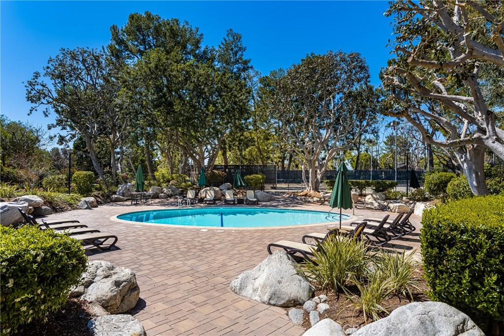 179 Pineview