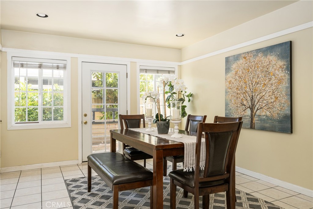 5642 Burlingame Avenue