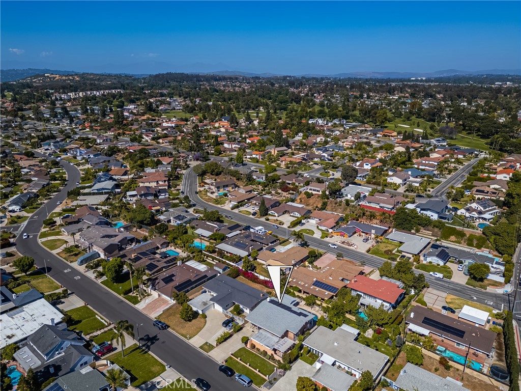 5642 Burlingame Avenue