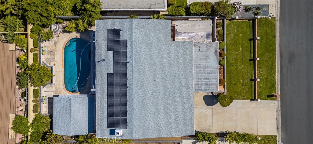 5642 Burlingame Avenue