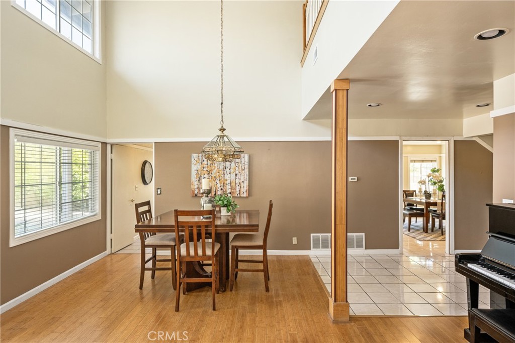 5642 Burlingame Avenue