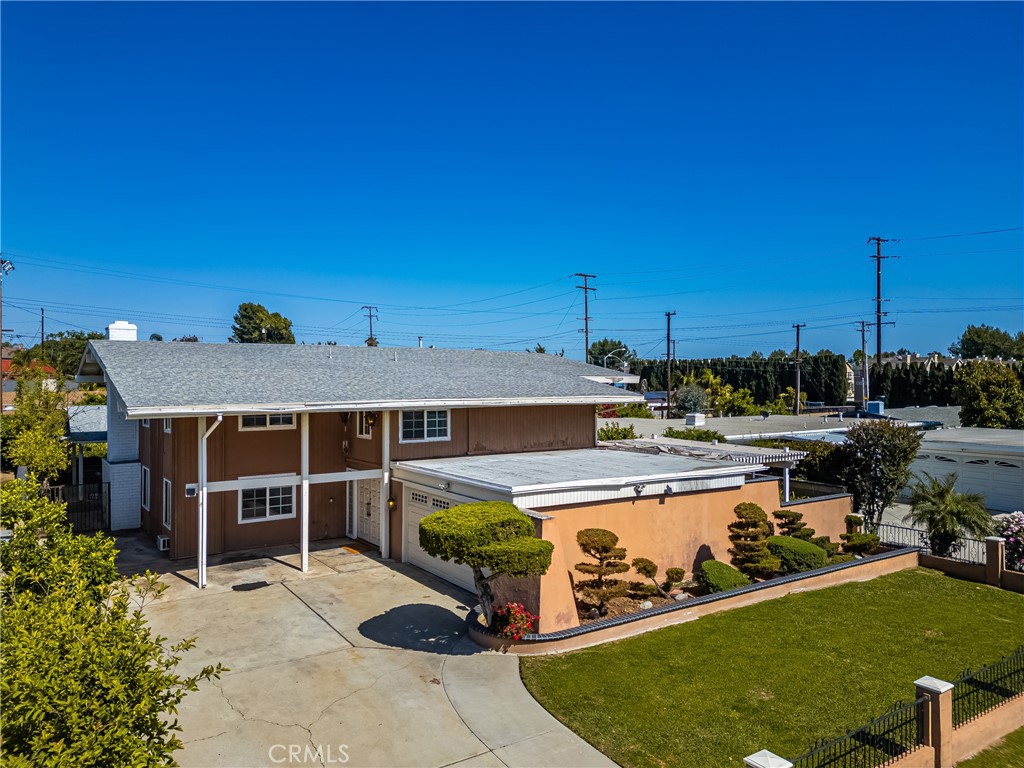 5642 Burlingame Avenue