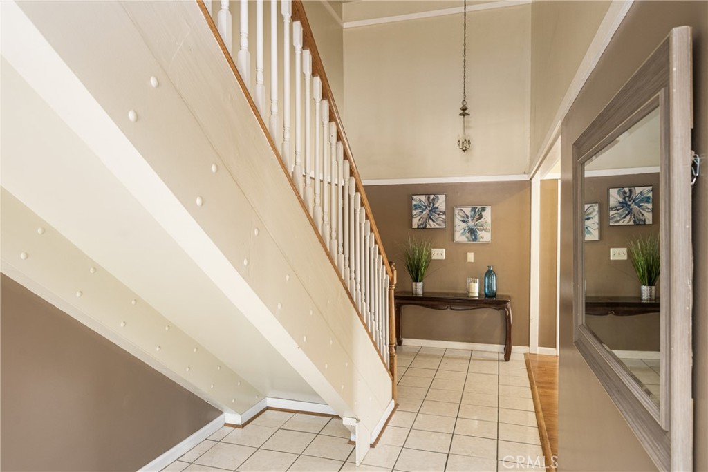 5642 Burlingame Avenue