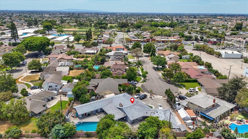 2550 W Rowland Avenue