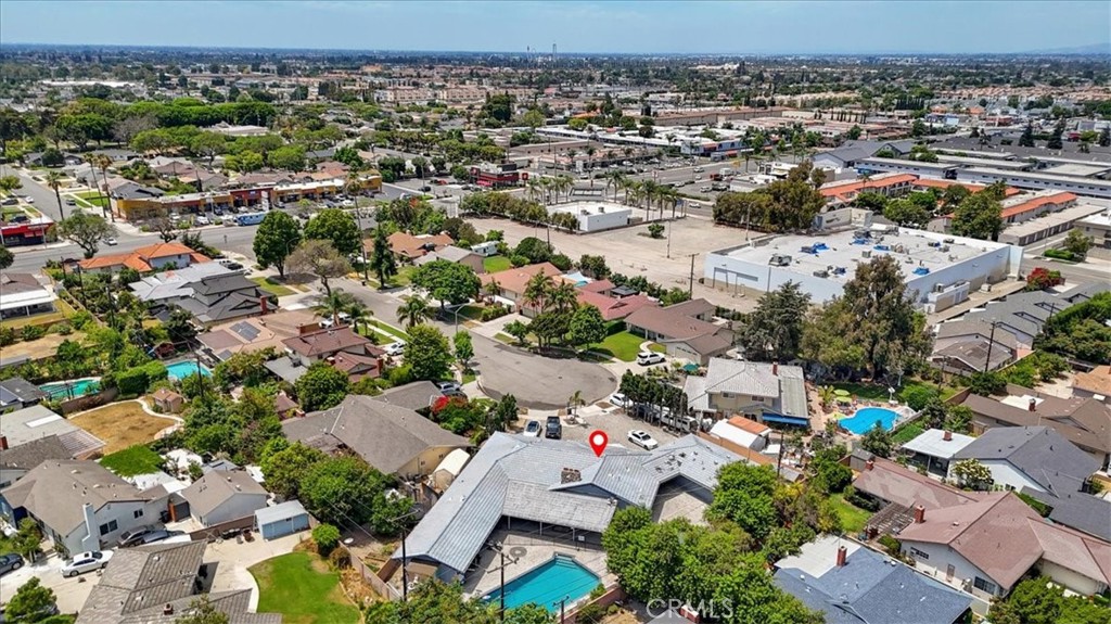 2550 W Rowland Avenue