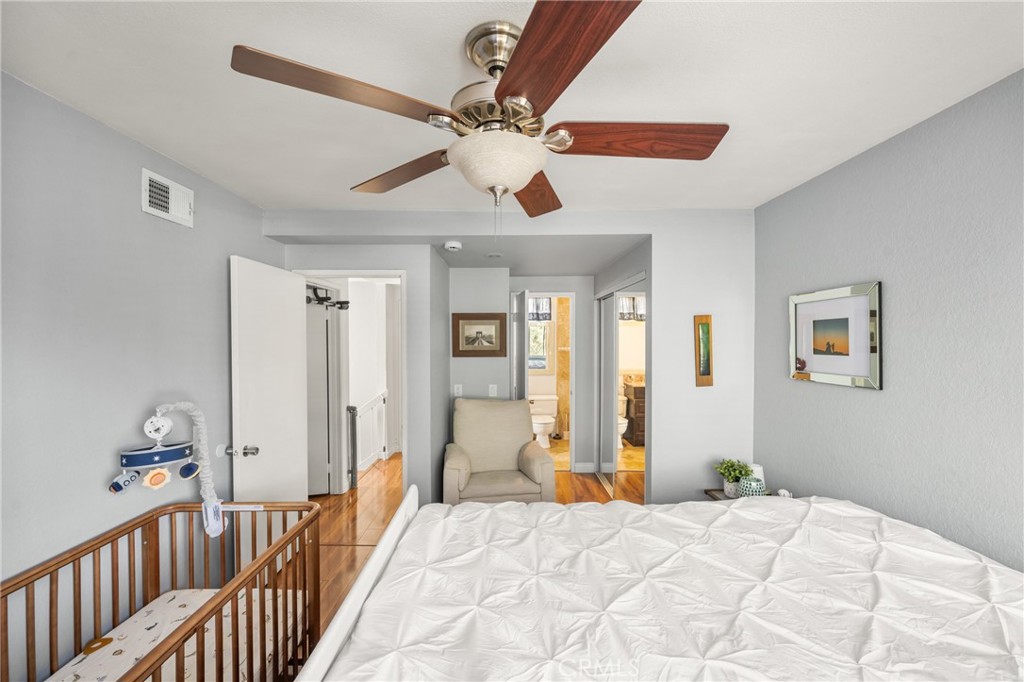 2005 W Culver Avenue 13