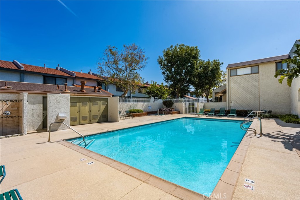 2005 W Culver Avenue 13