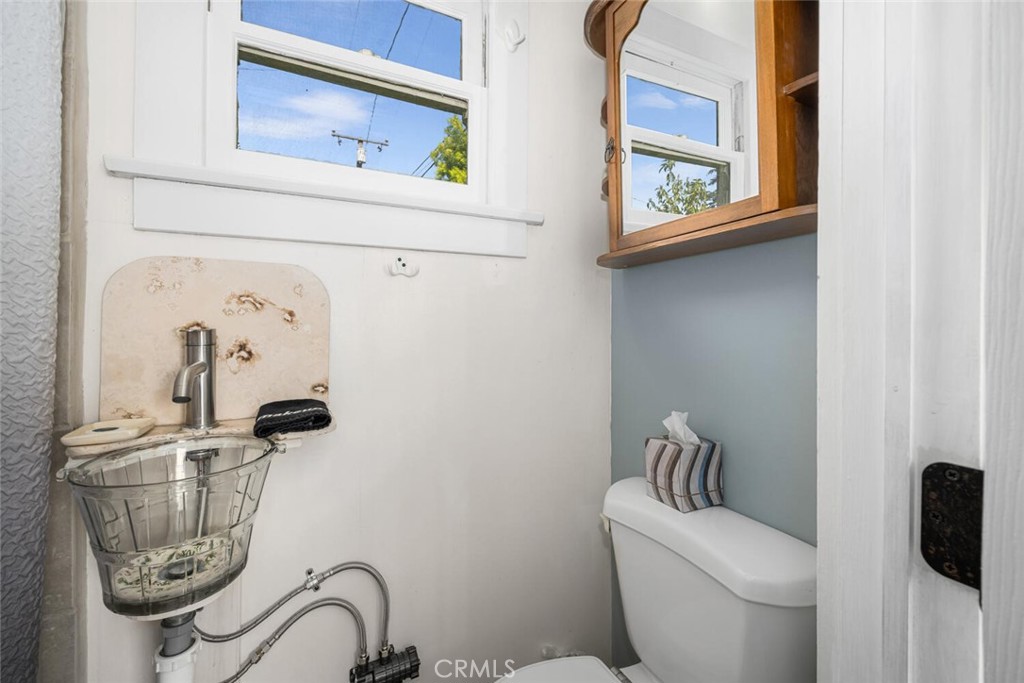 8632 California Avenue