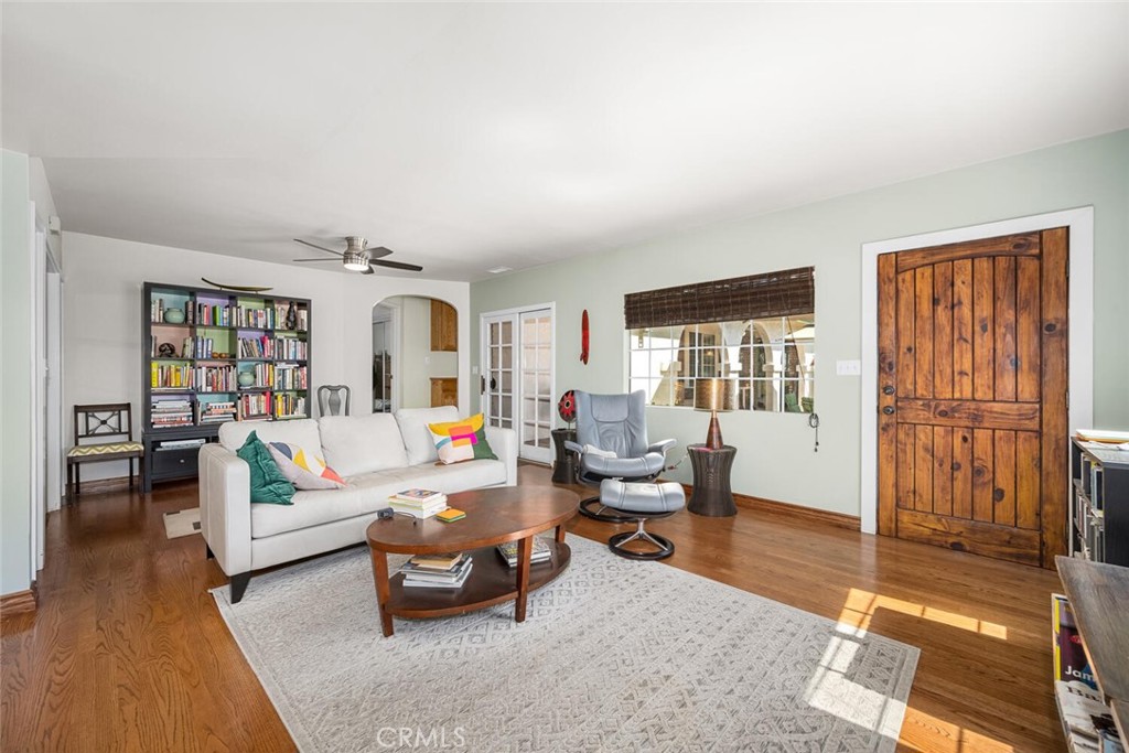 8632 California Avenue