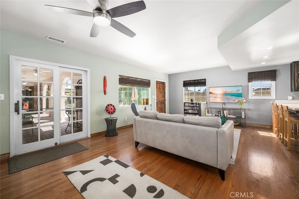 8632 California Avenue