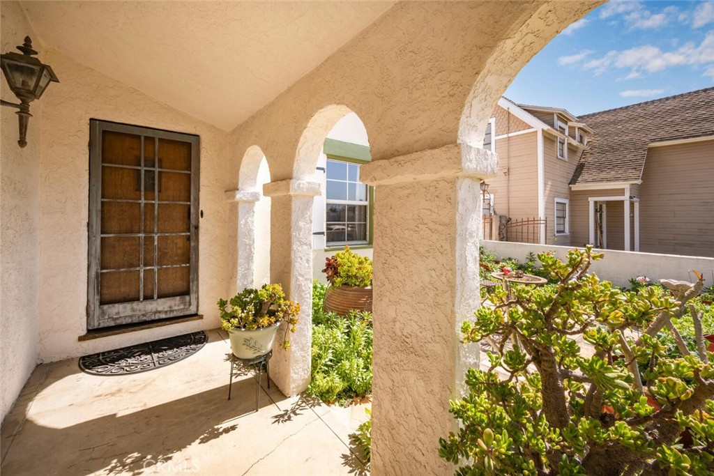 8632 California Avenue