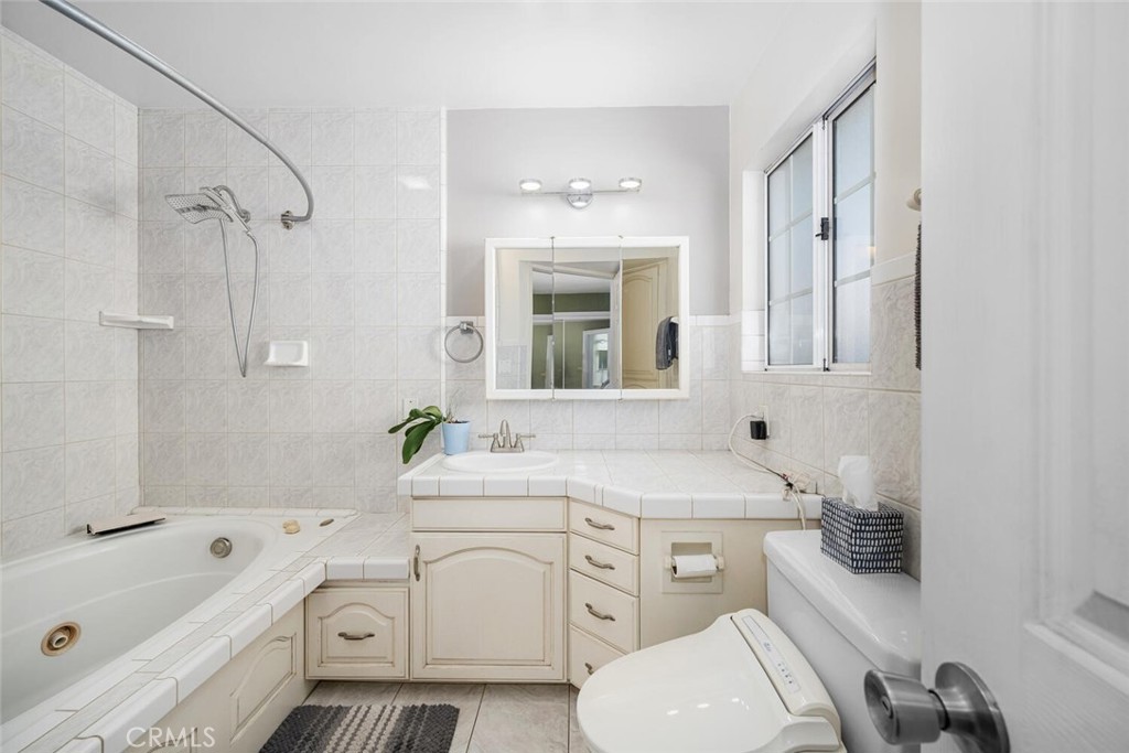 8632 California Avenue