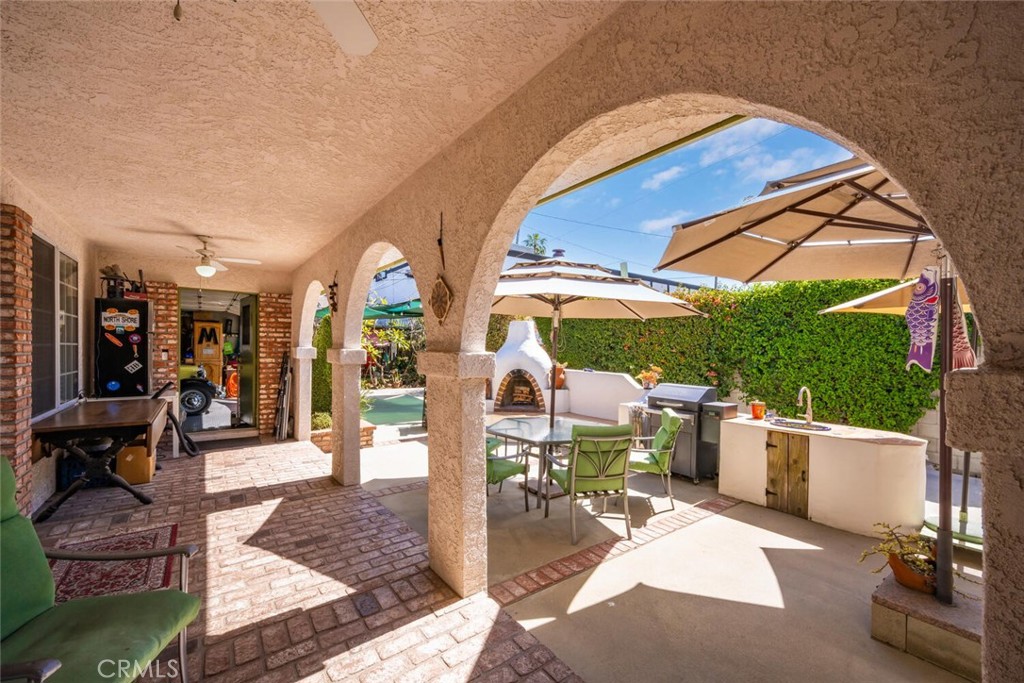 8632 California Avenue