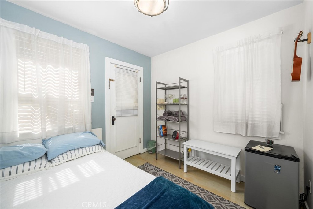 8632 California Avenue