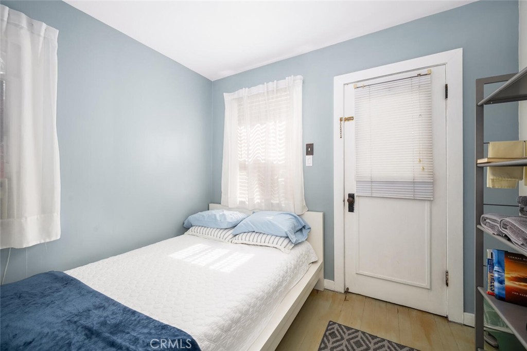 8632 California Avenue