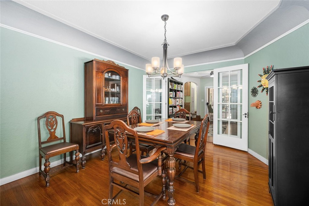 8632 California Avenue