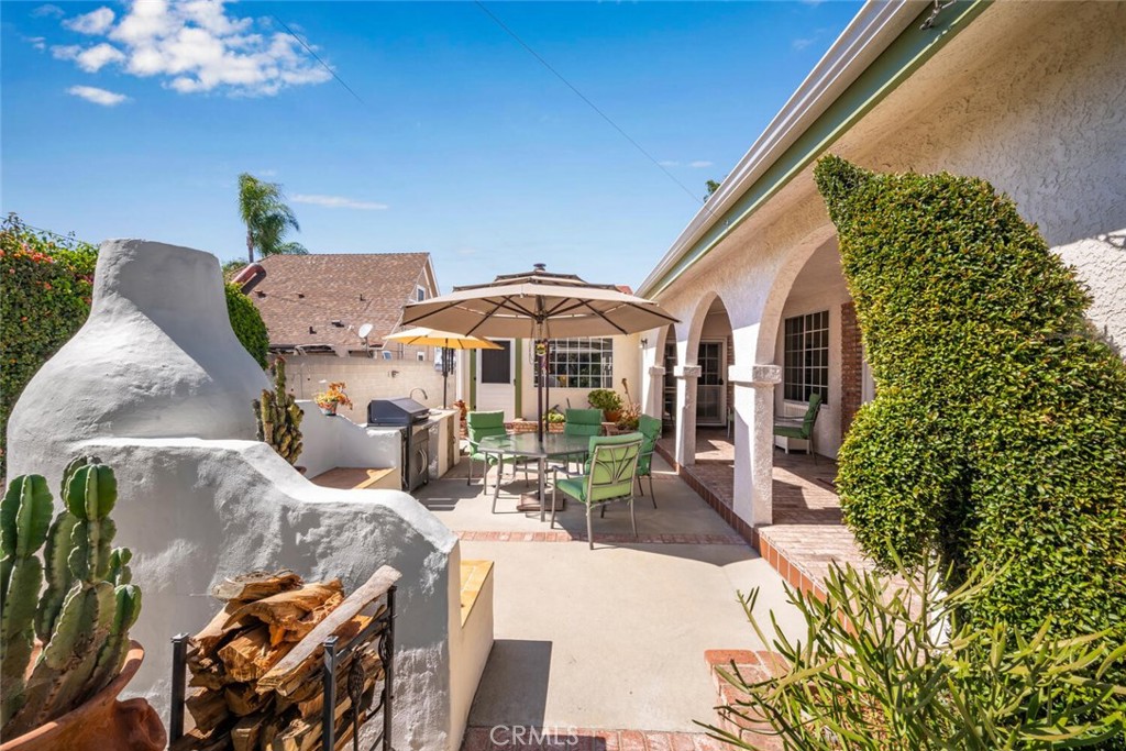 8632 California Avenue