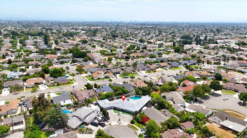 2550 W Rowland Avenue