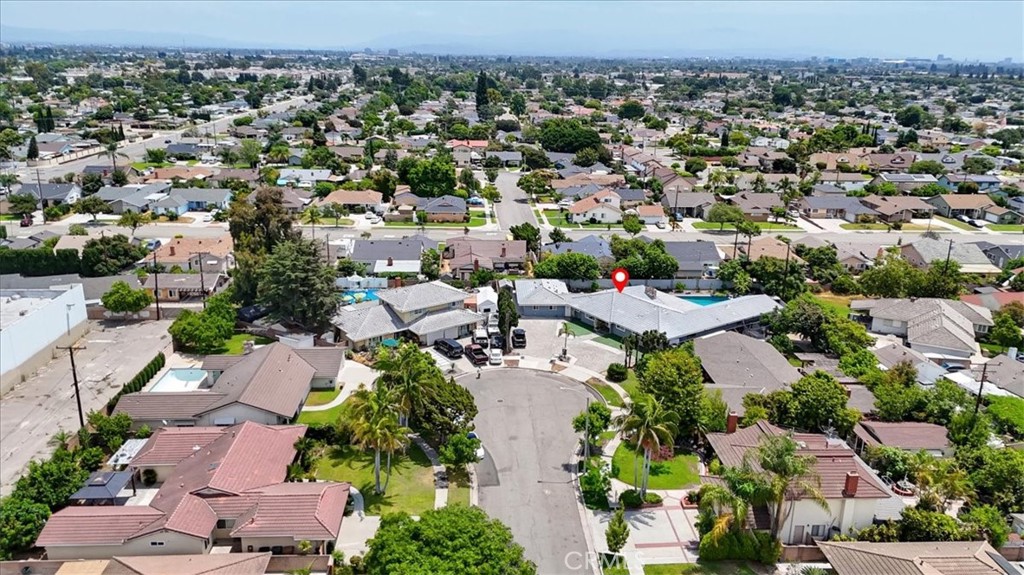 2550 W Rowland Avenue