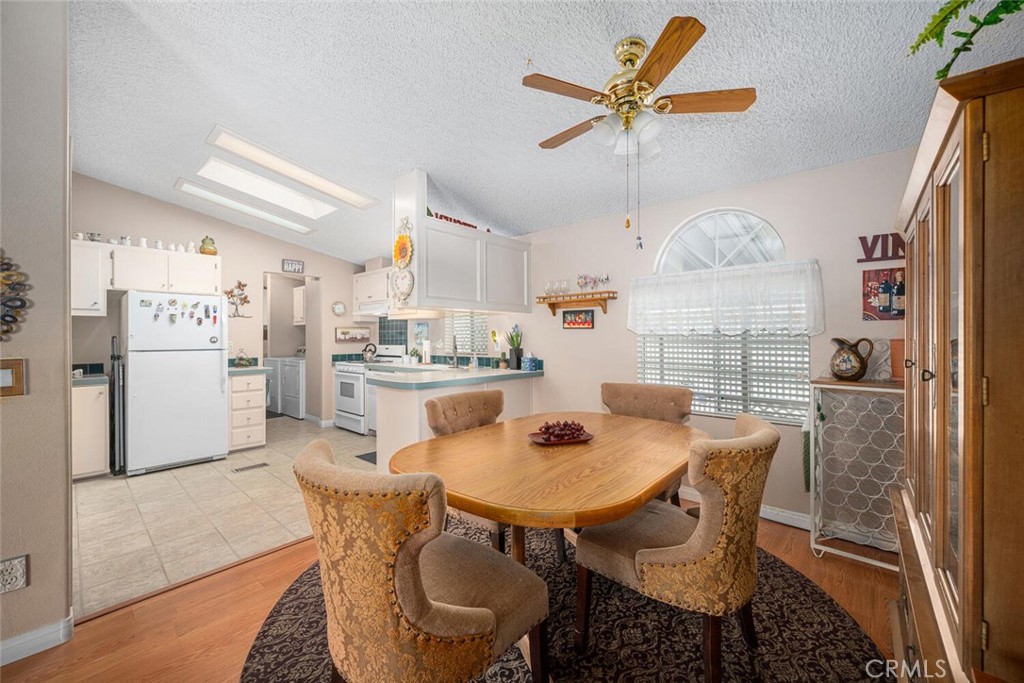6270 SEABREEZE Drive 300