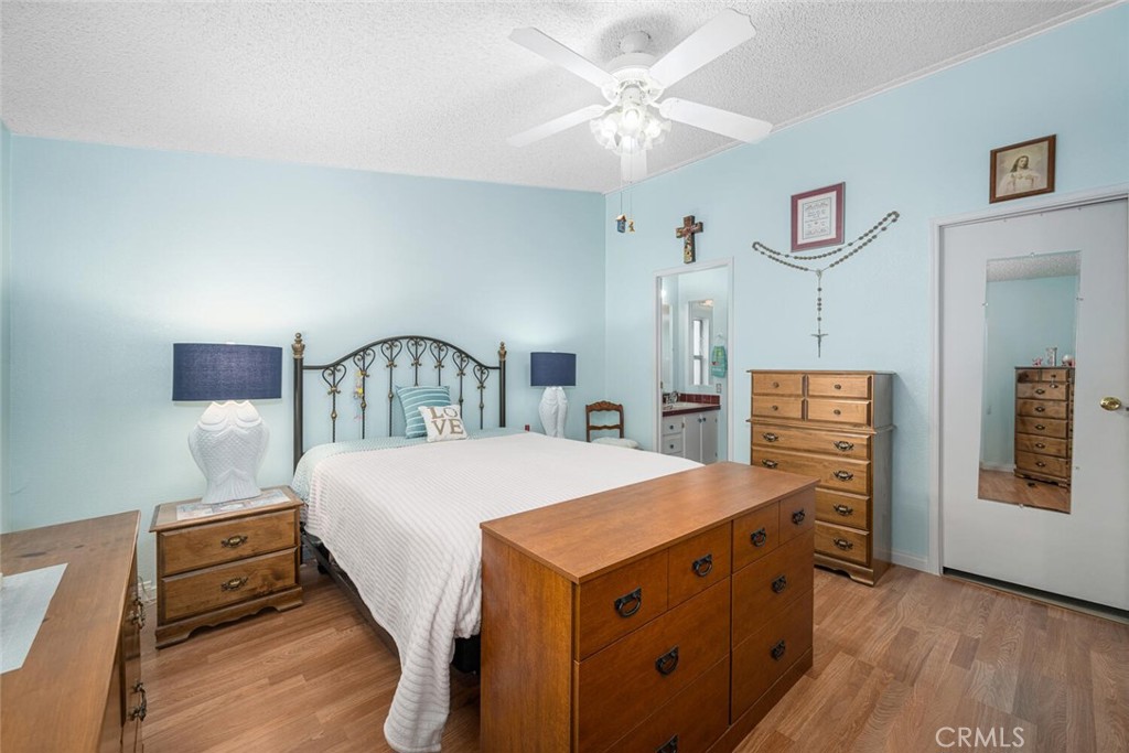 6270 SEABREEZE Drive 300