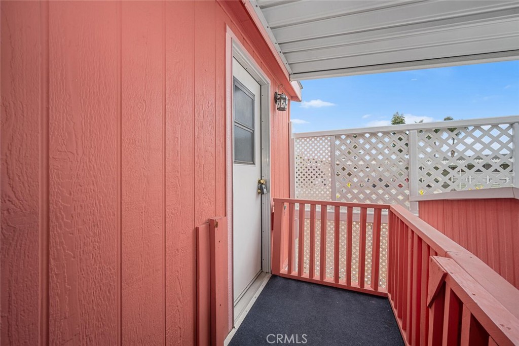 6270 SEABREEZE Drive 300