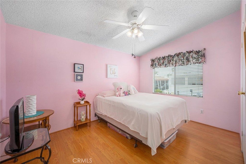 6270 SEABREEZE Drive 300