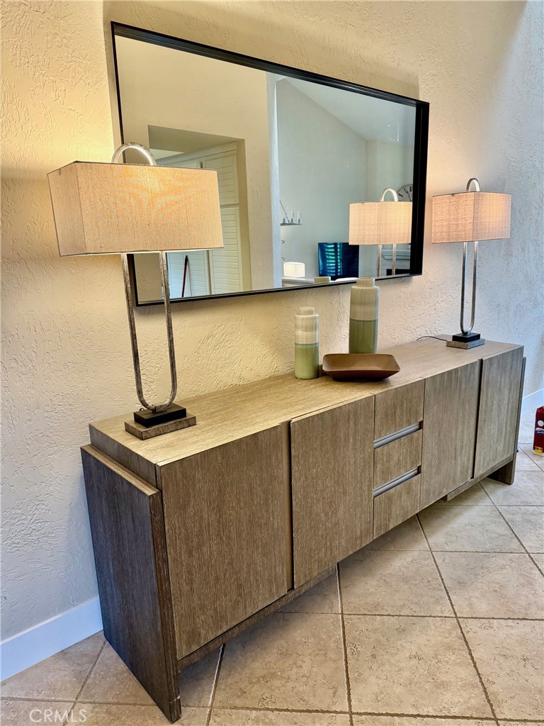 54873 Southern Hills