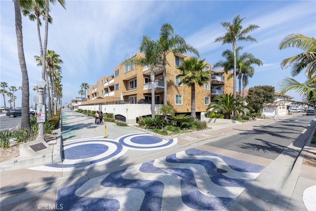 600 E Oceanfront 1D