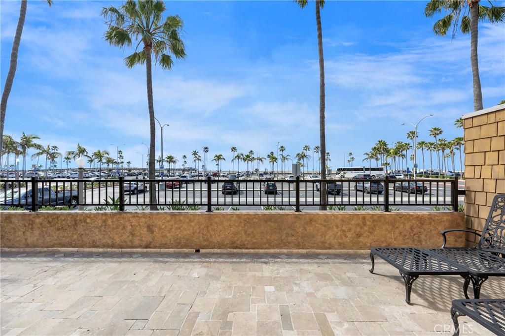 600 E Oceanfront 1D