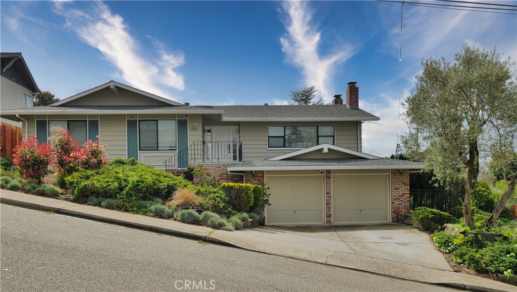 20403 Beacon Hill Court
