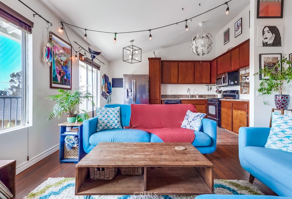 1775 Freeman Avenue 302