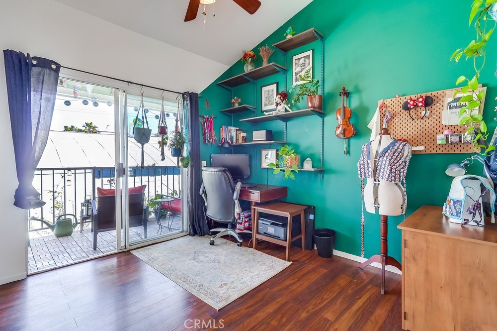 1775 Freeman Avenue 302