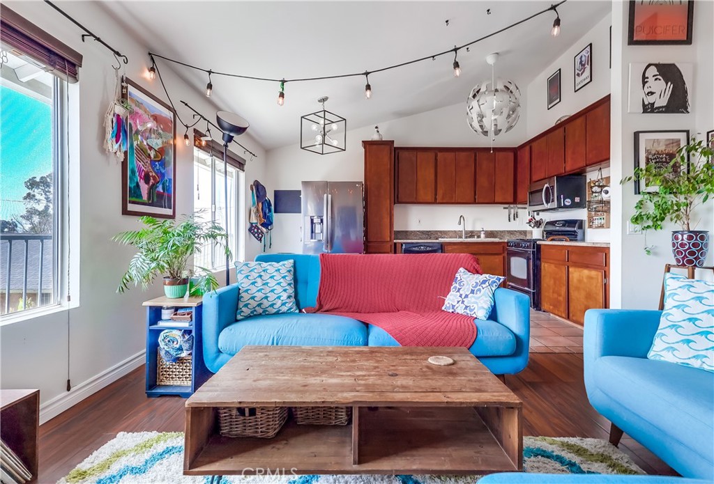 1775 Freeman Avenue 302