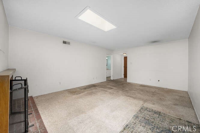 6571 Stanford Avenue