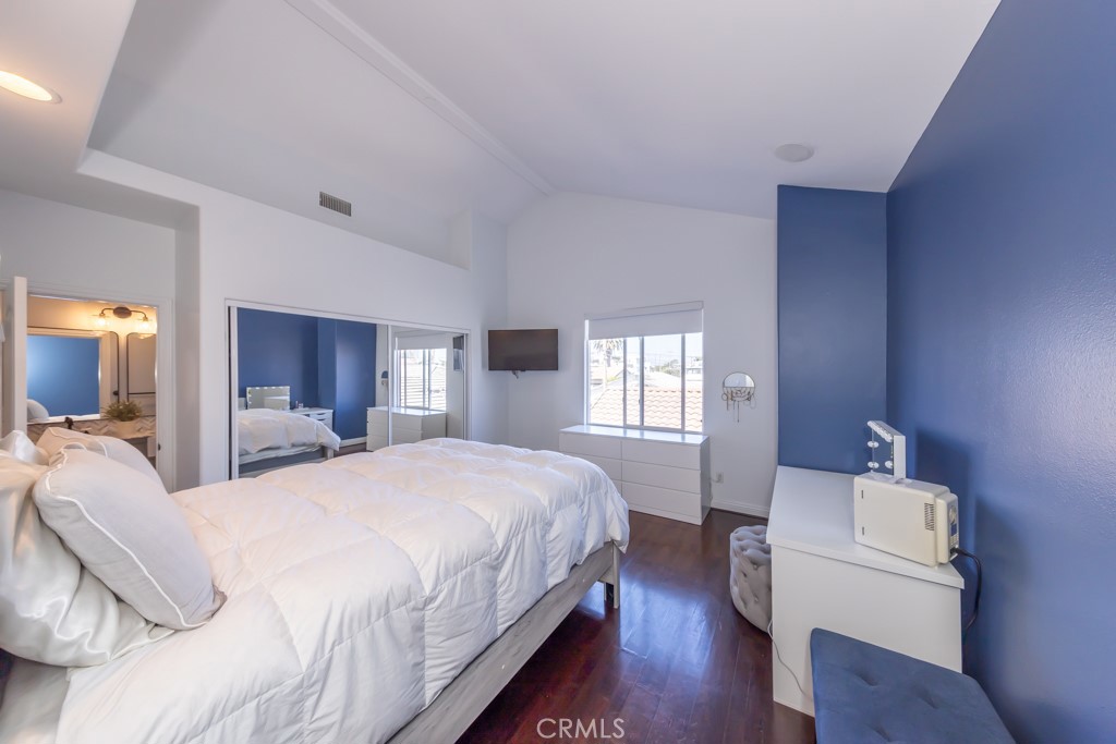 831 Frankfort Avenue