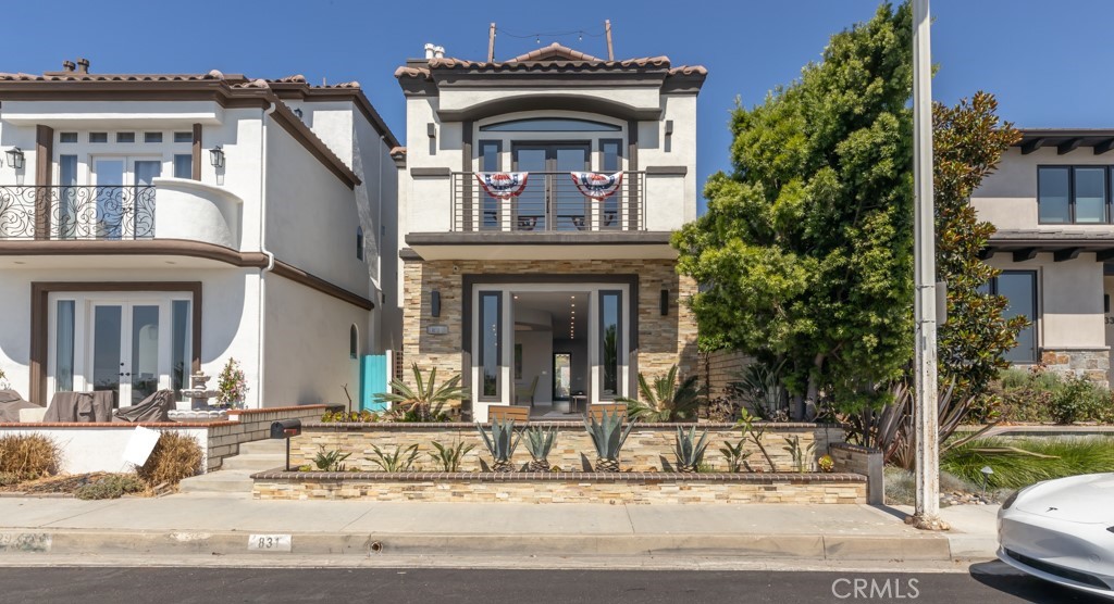 831 Frankfort Avenue