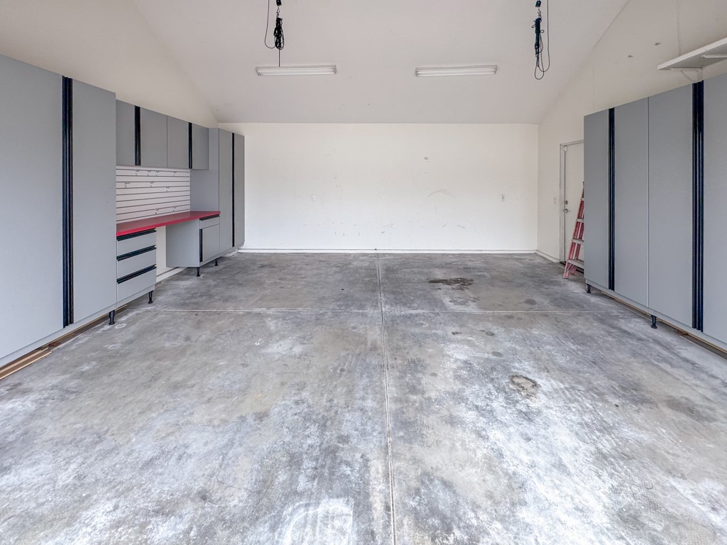 831 Frankfort Avenue