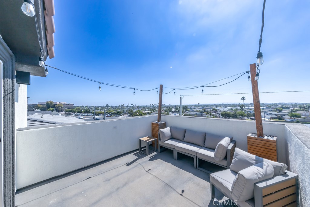 831 Frankfort Avenue