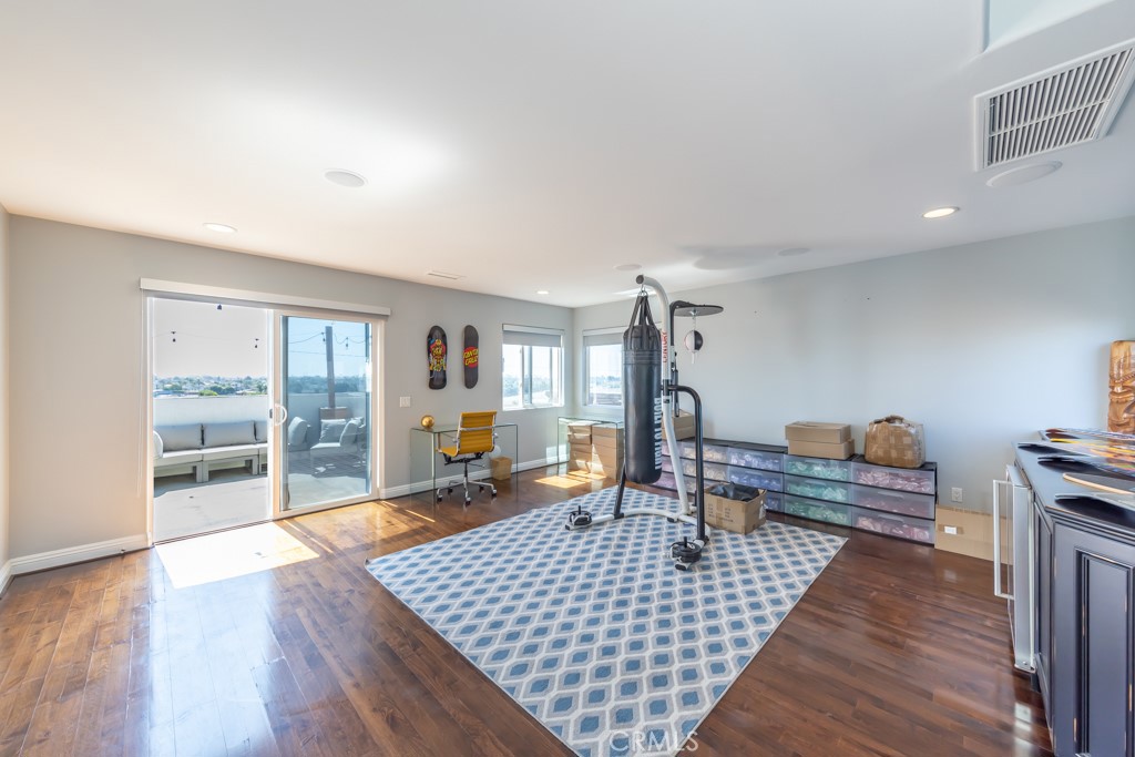 831 Frankfort Avenue