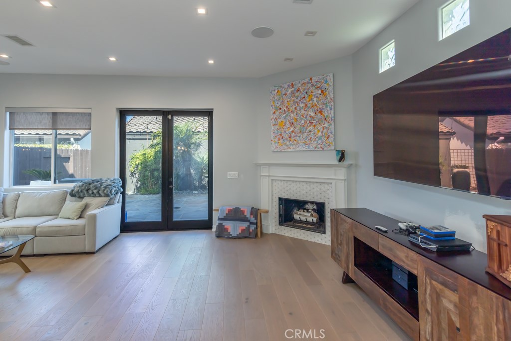 831 Frankfort Avenue