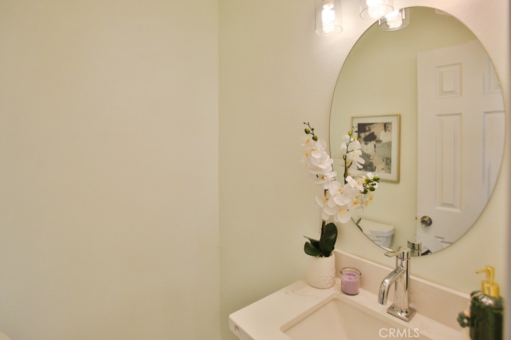 4353 E Alderdale Avenue