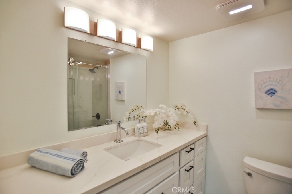 4353 E Alderdale Avenue