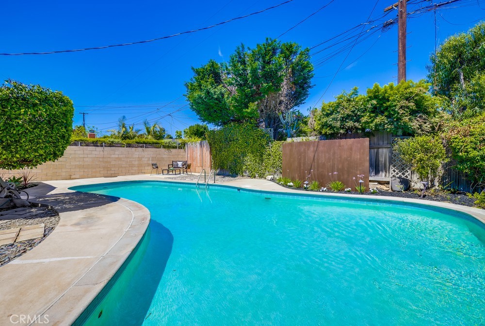 6317 E. Mariquita St