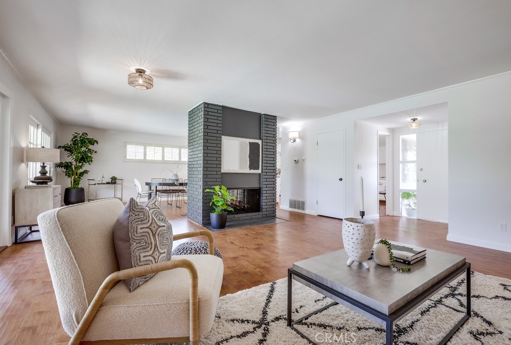 6317 E. Mariquita St