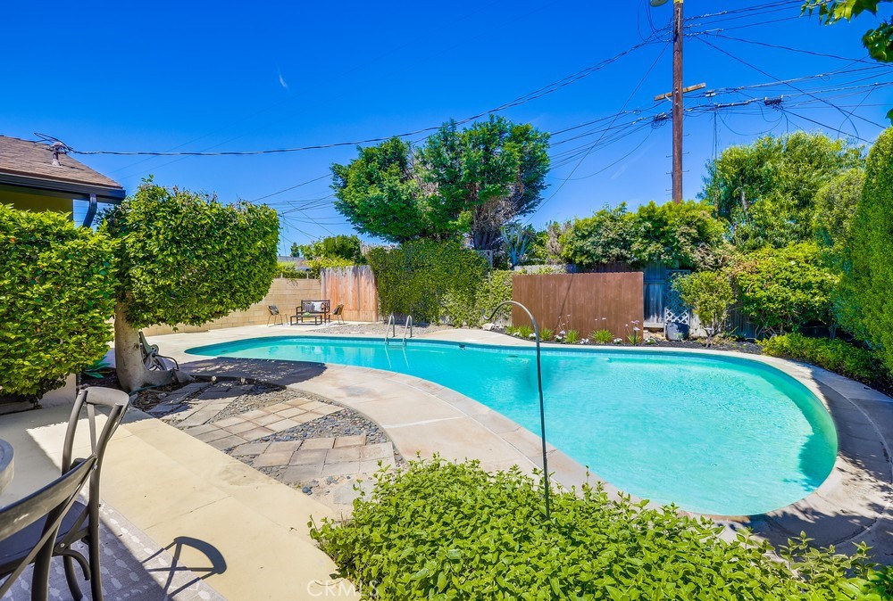 6317 E. Mariquita St