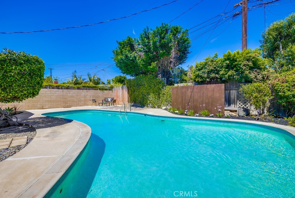 6317 E. Mariquita St