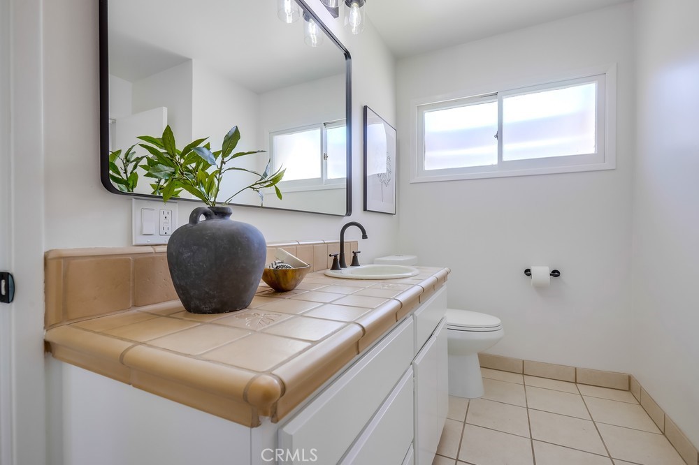 6317 E. Mariquita St